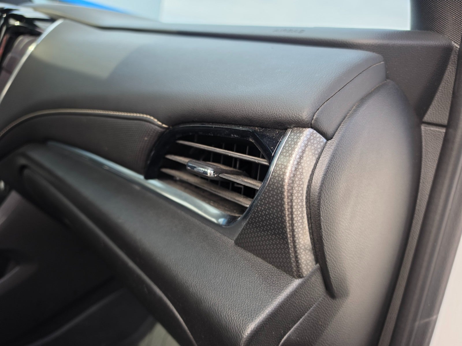 2024 Chevrolet Traverse Limited Premier