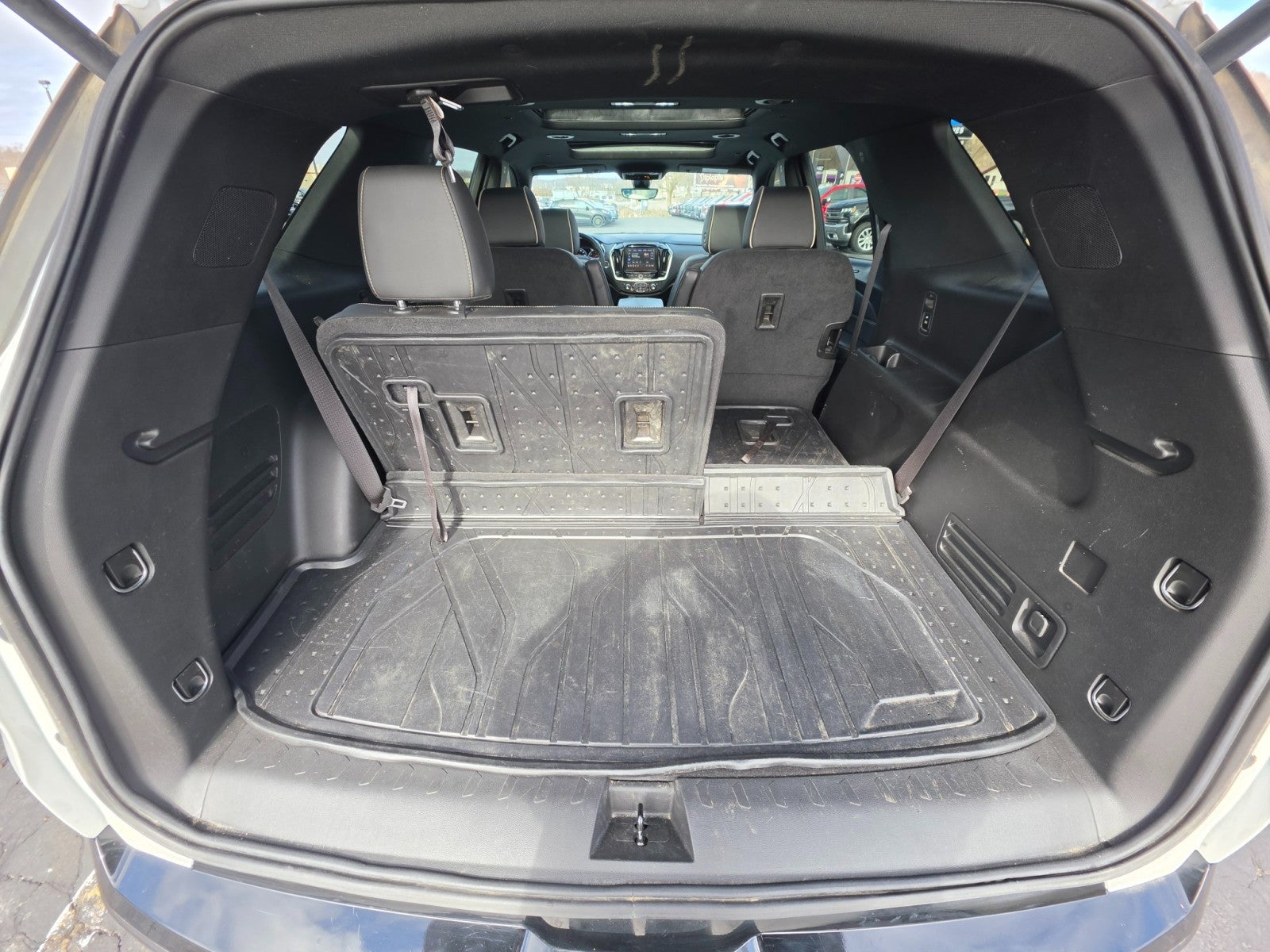 2024 Chevrolet Traverse Limited Premier