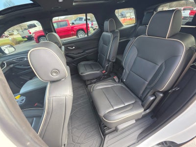 2024 Chevrolet Traverse Limited Premier