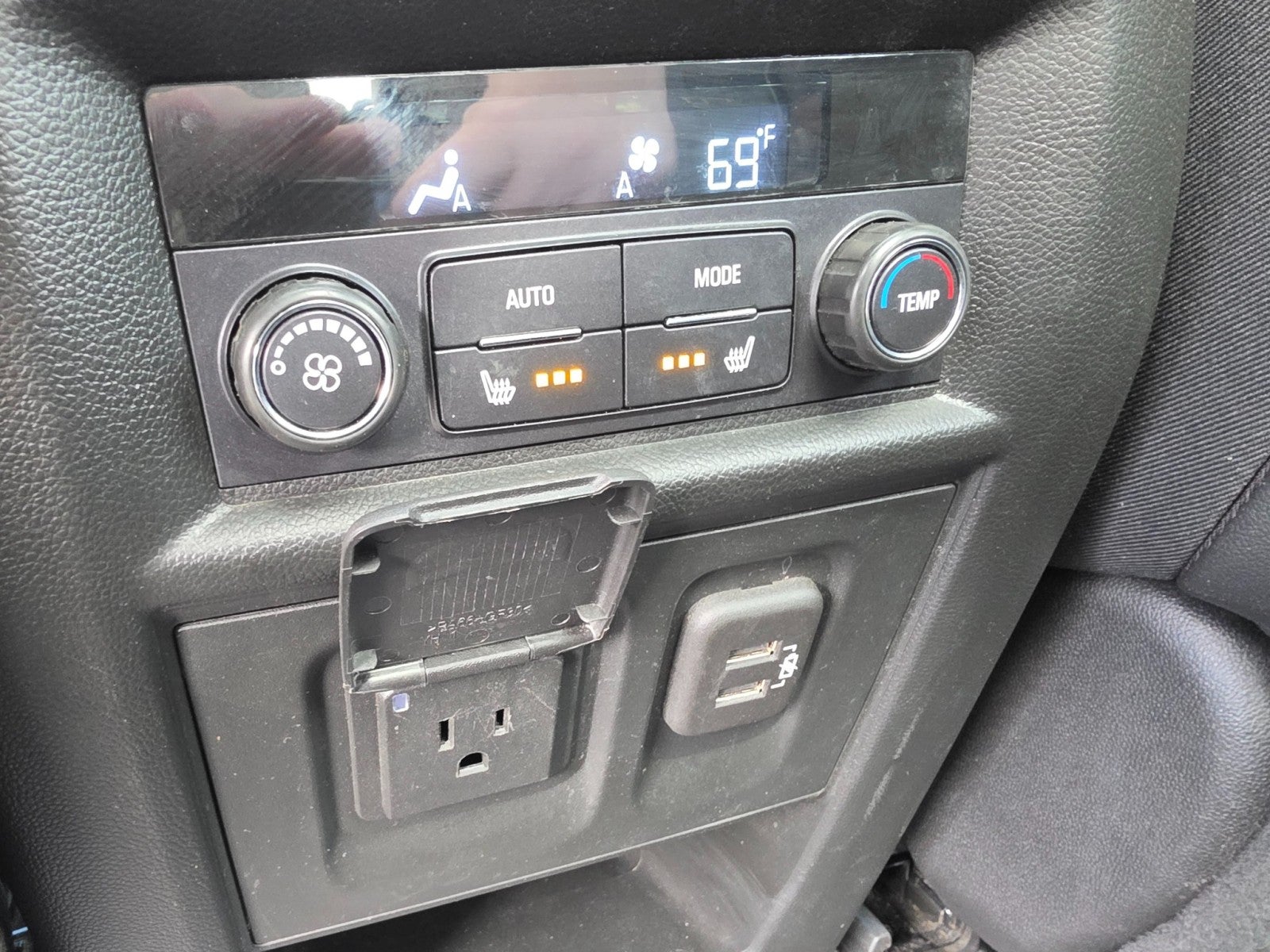 2024 Chevrolet Traverse Limited Premier