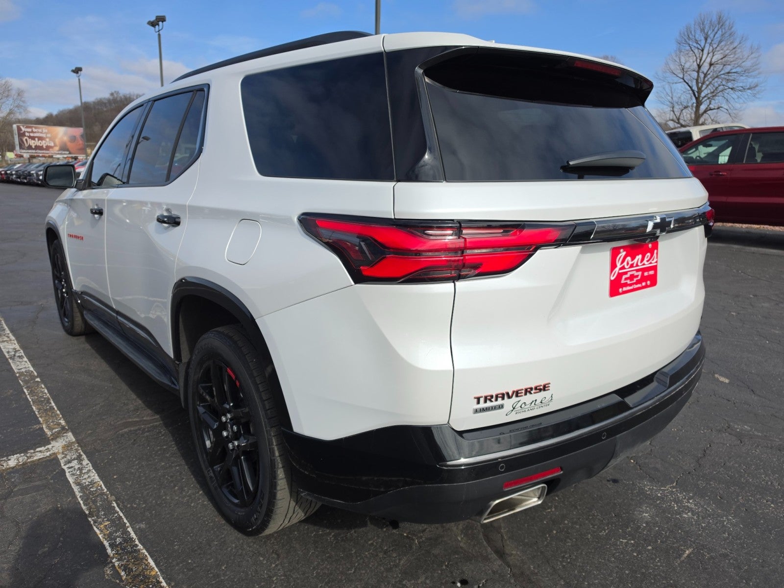 2024 Chevrolet Traverse Limited Premier