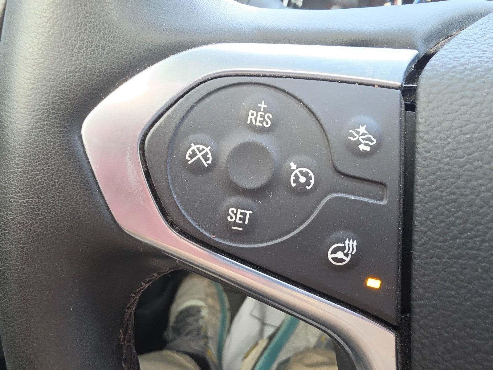 2024 Chevrolet Traverse Limited Premier