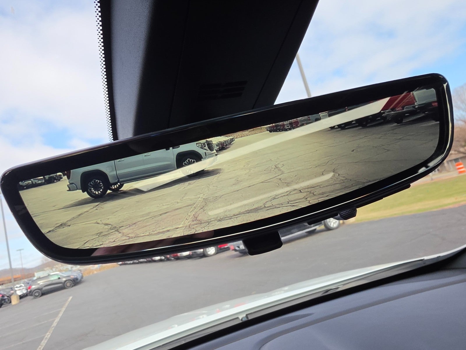 2024 Chevrolet Traverse Limited Premier