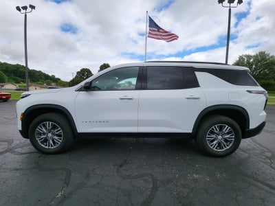 2024 Chevrolet Traverse LT