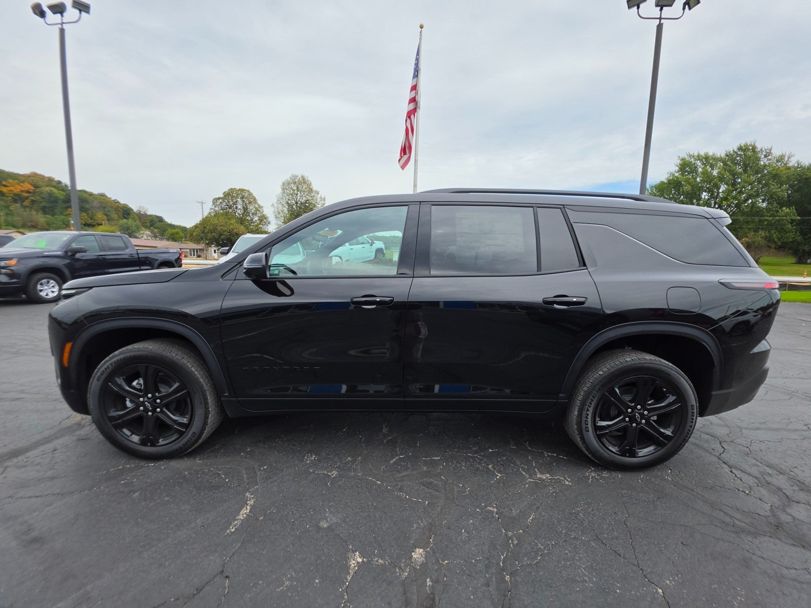 2027 Chevrolet Traverse LT