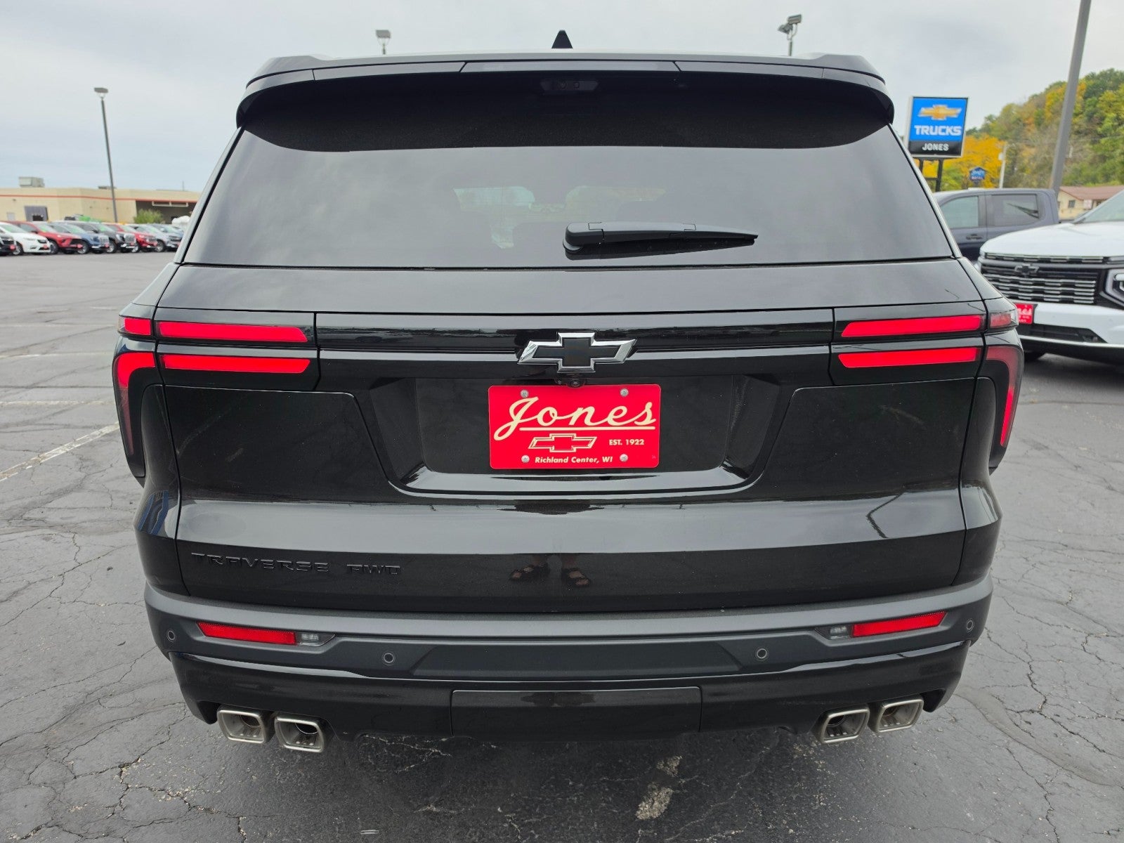 2027 Chevrolet Traverse LT
