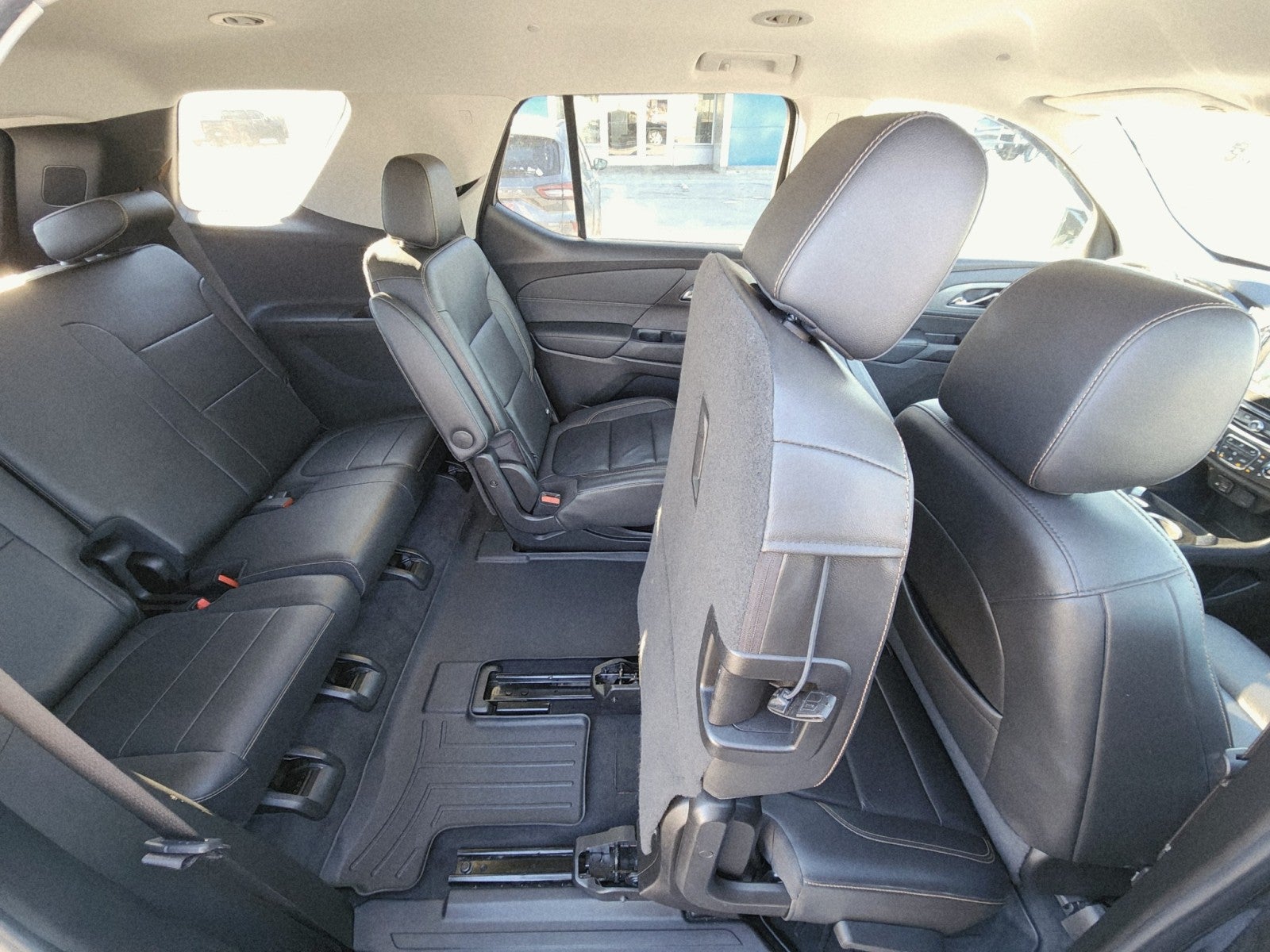 2021 Chevrolet Traverse LT Leather