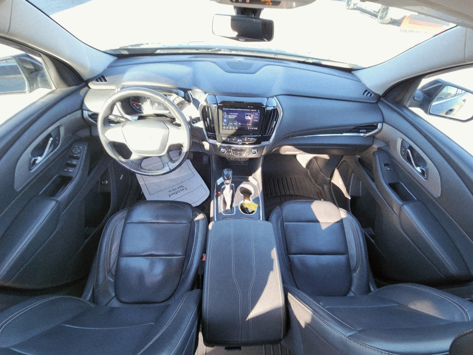 2021 Chevrolet Traverse LT Leather