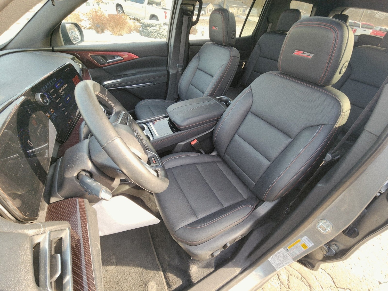 2025 Chevrolet Traverse Z71