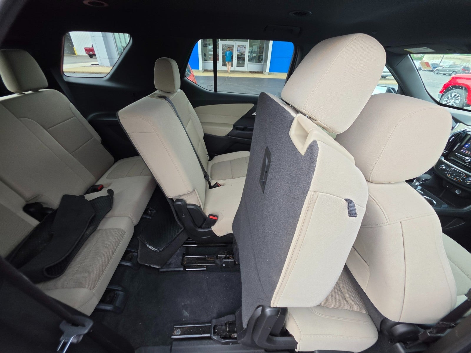 2022 Chevrolet Traverse LS