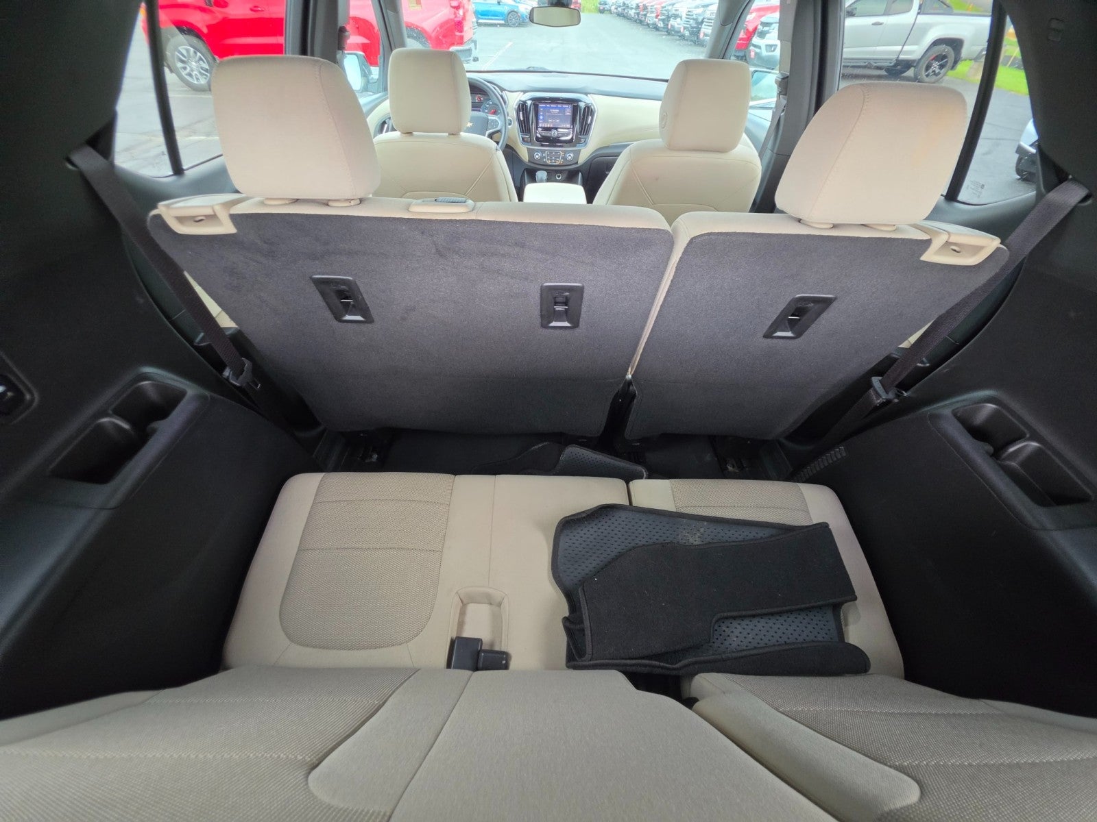 2022 Chevrolet Traverse LS