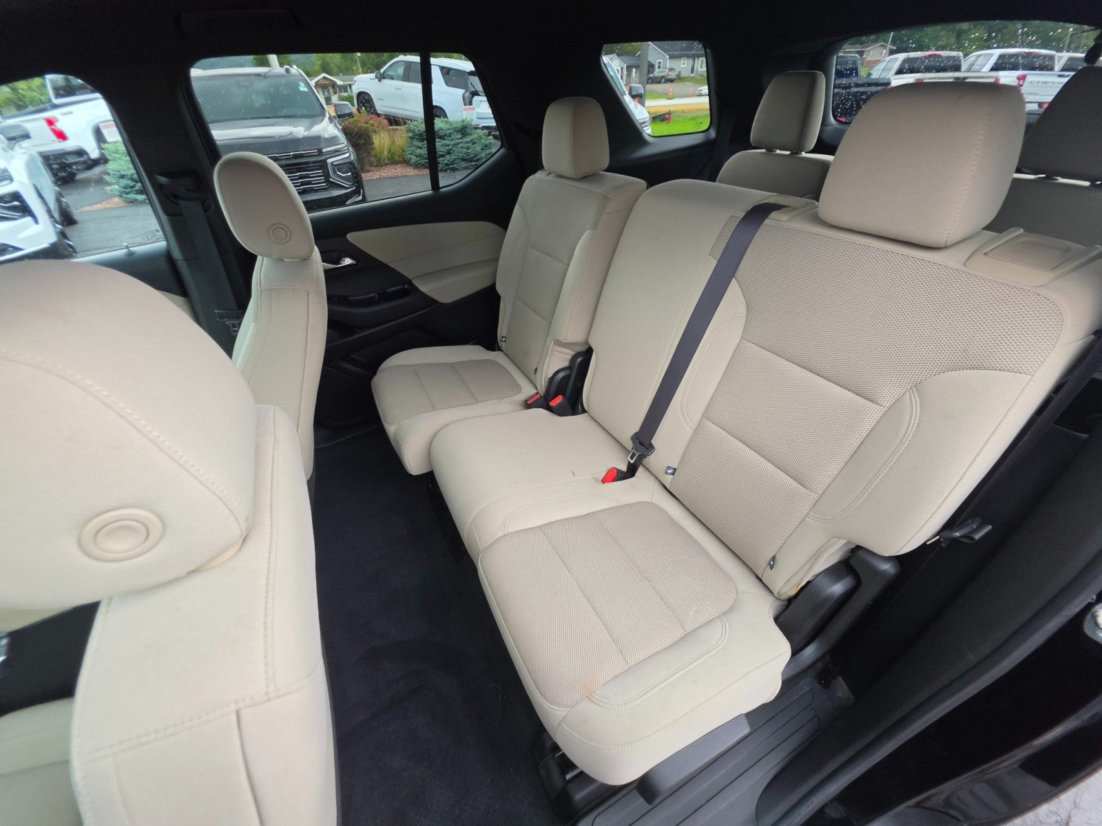 2022 Chevrolet Traverse LS