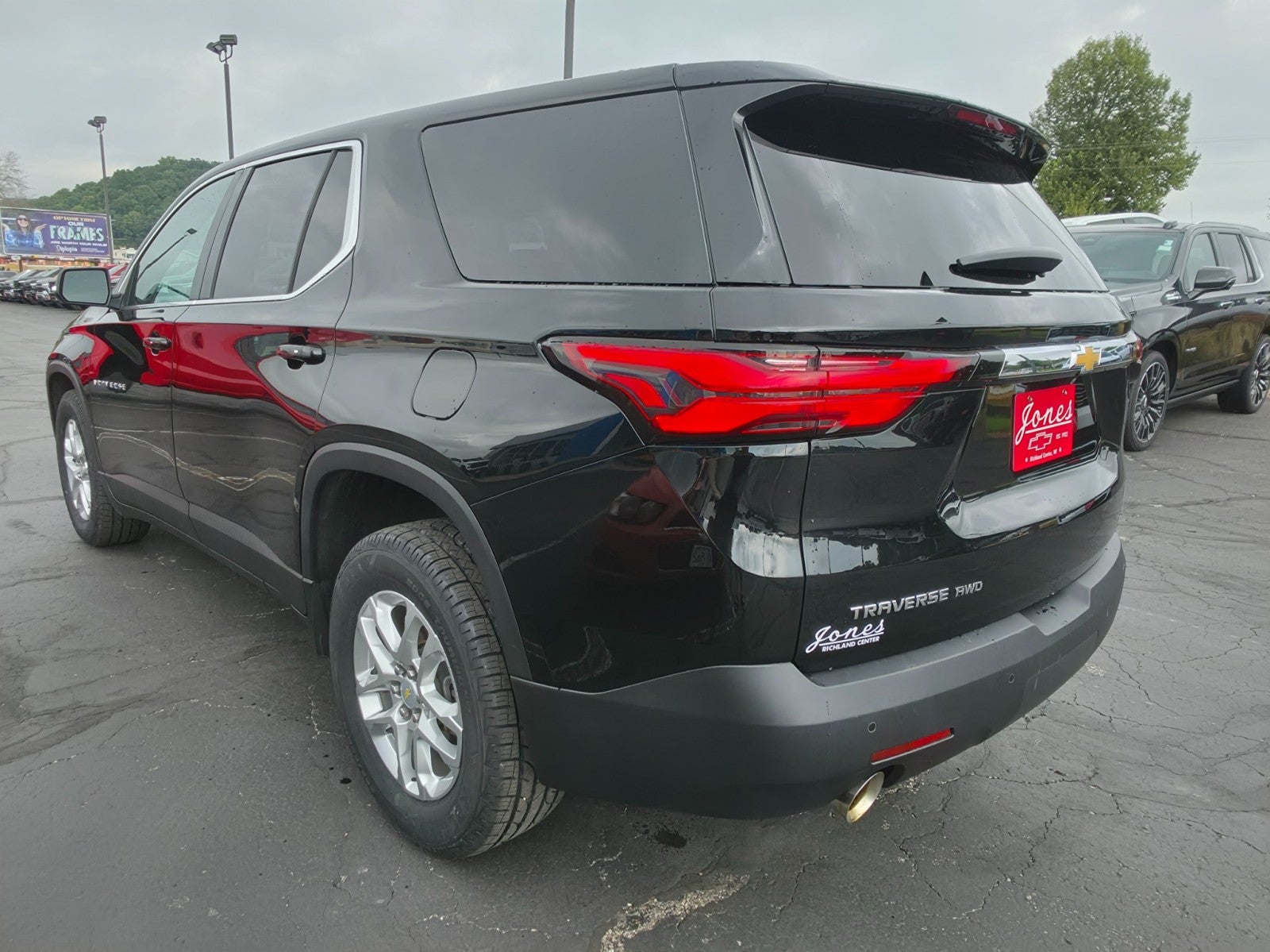 2022 Chevrolet Traverse LS