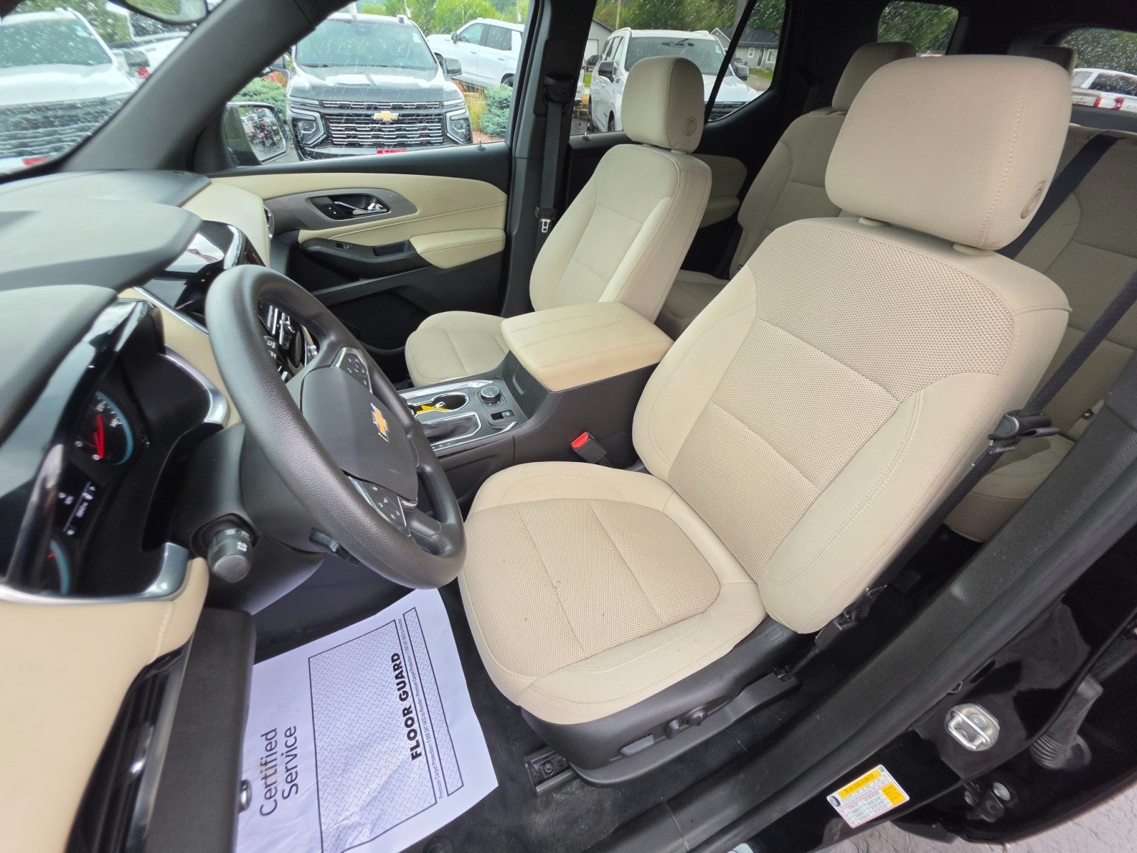2022 Chevrolet Traverse LS