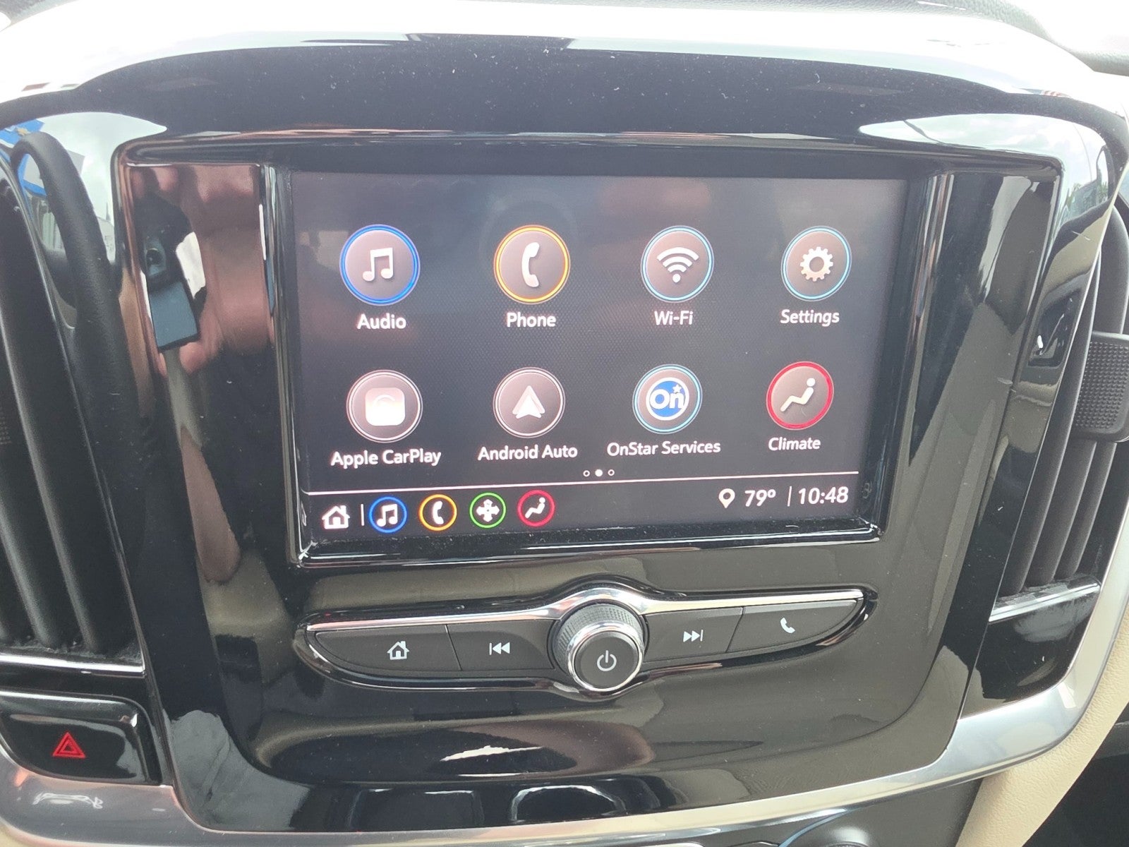 2022 Chevrolet Traverse LS