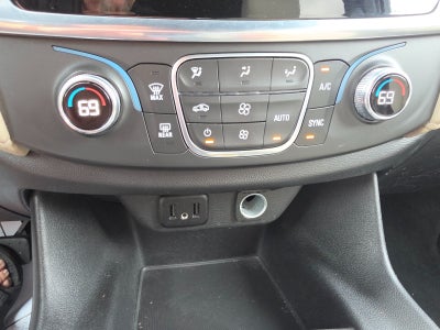 2022 Chevrolet Traverse LS