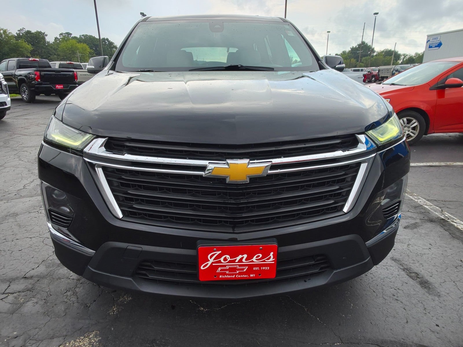 2022 Chevrolet Traverse LS