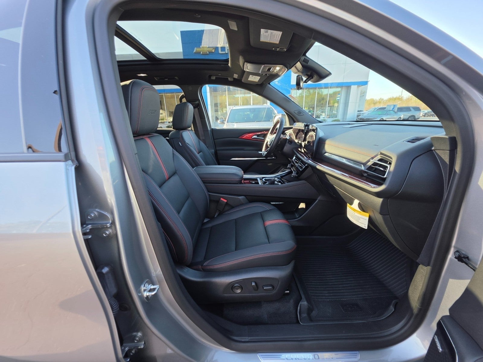 2025 Chevrolet Traverse RS