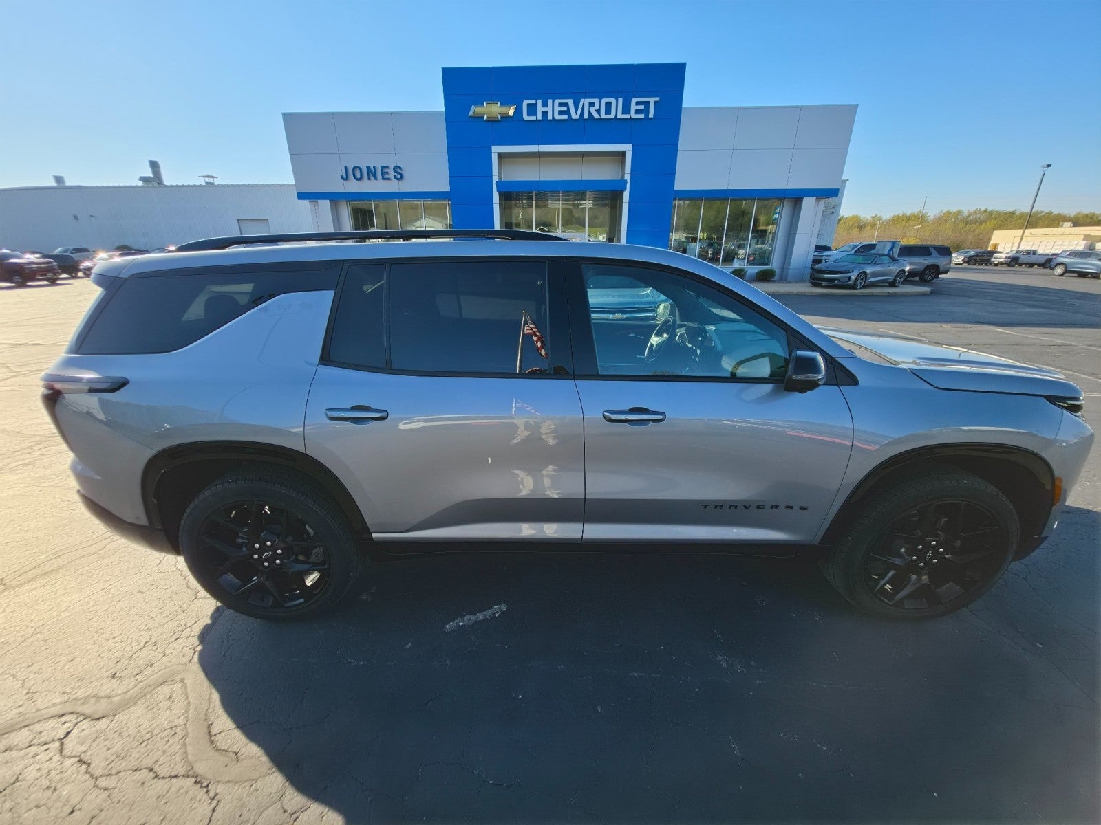 2025 Chevrolet Traverse RS