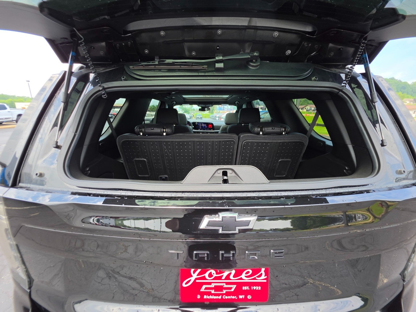 2025 Chevrolet Tahoe Z71