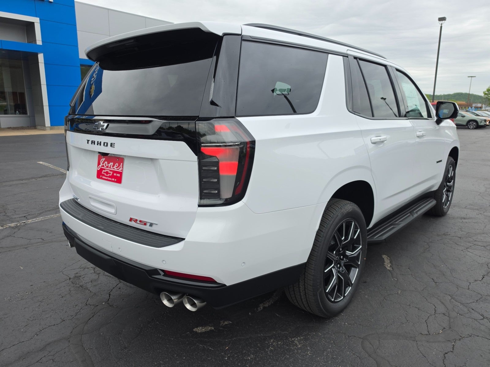 2026 Chevrolet Tahoe RST