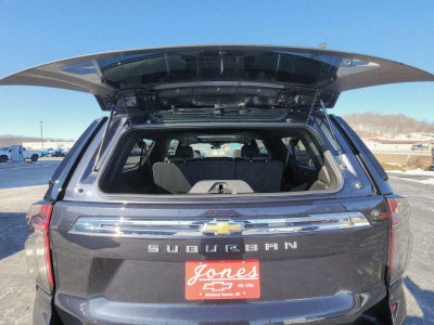 2024 Chevrolet Suburban LT