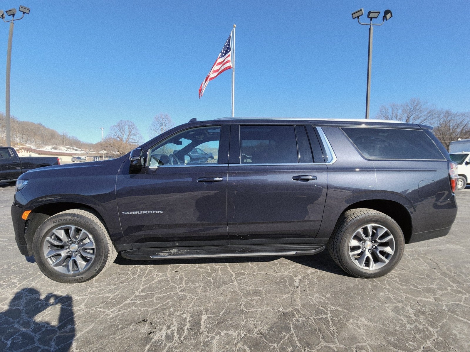 2024 Chevrolet Suburban LT