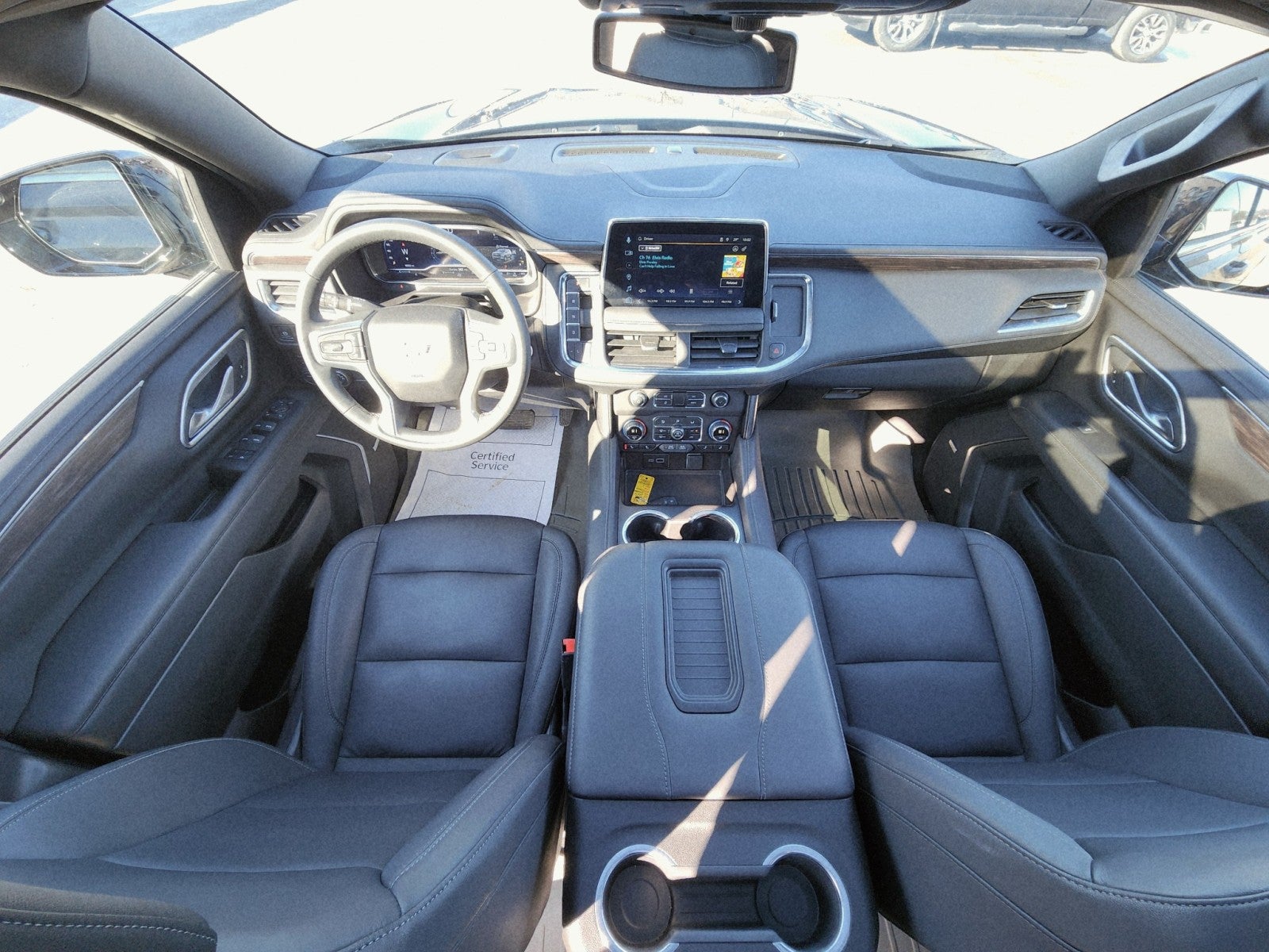 2024 Chevrolet Suburban LT