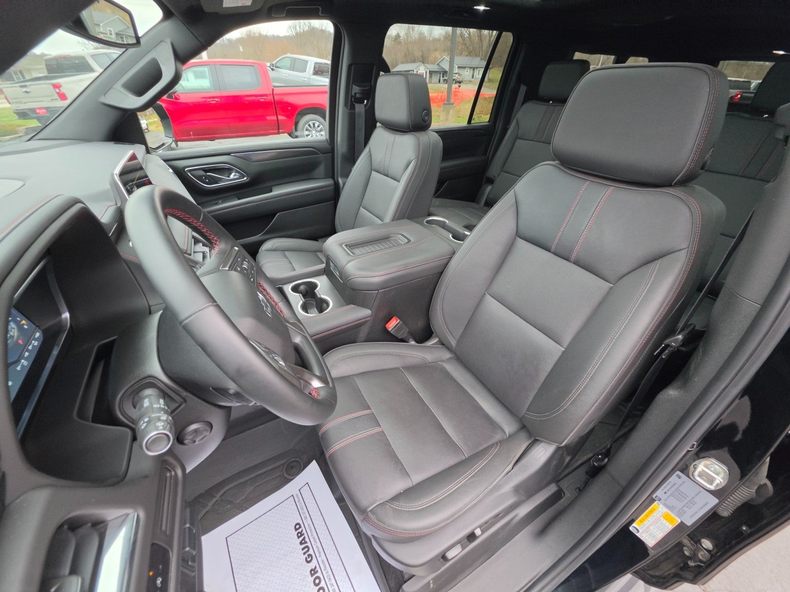 2023 Chevrolet Suburban RST