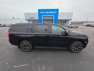 2023 Chevrolet Suburban RST