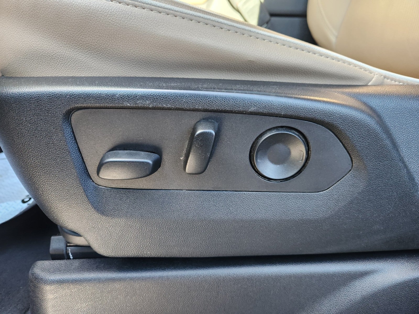 2022 Chevrolet Tahoe Premier