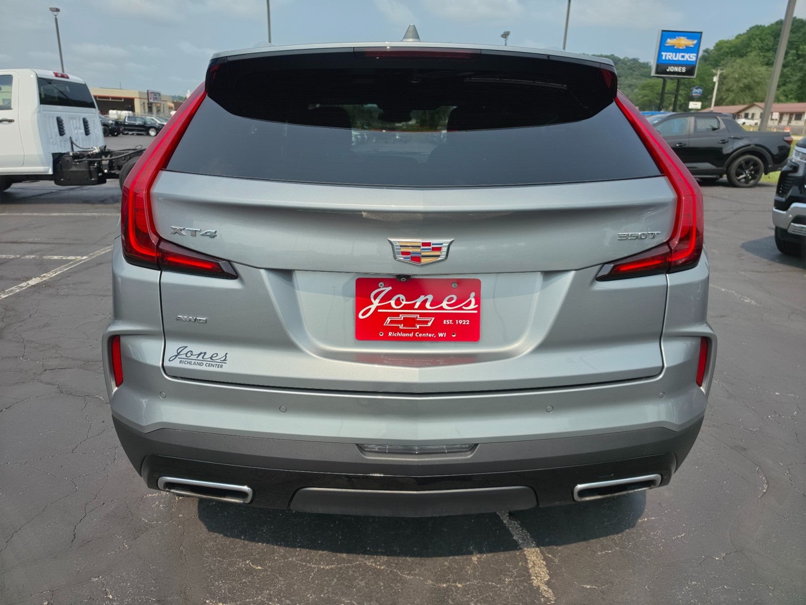 2024 Cadillac XT4 Premium Luxury