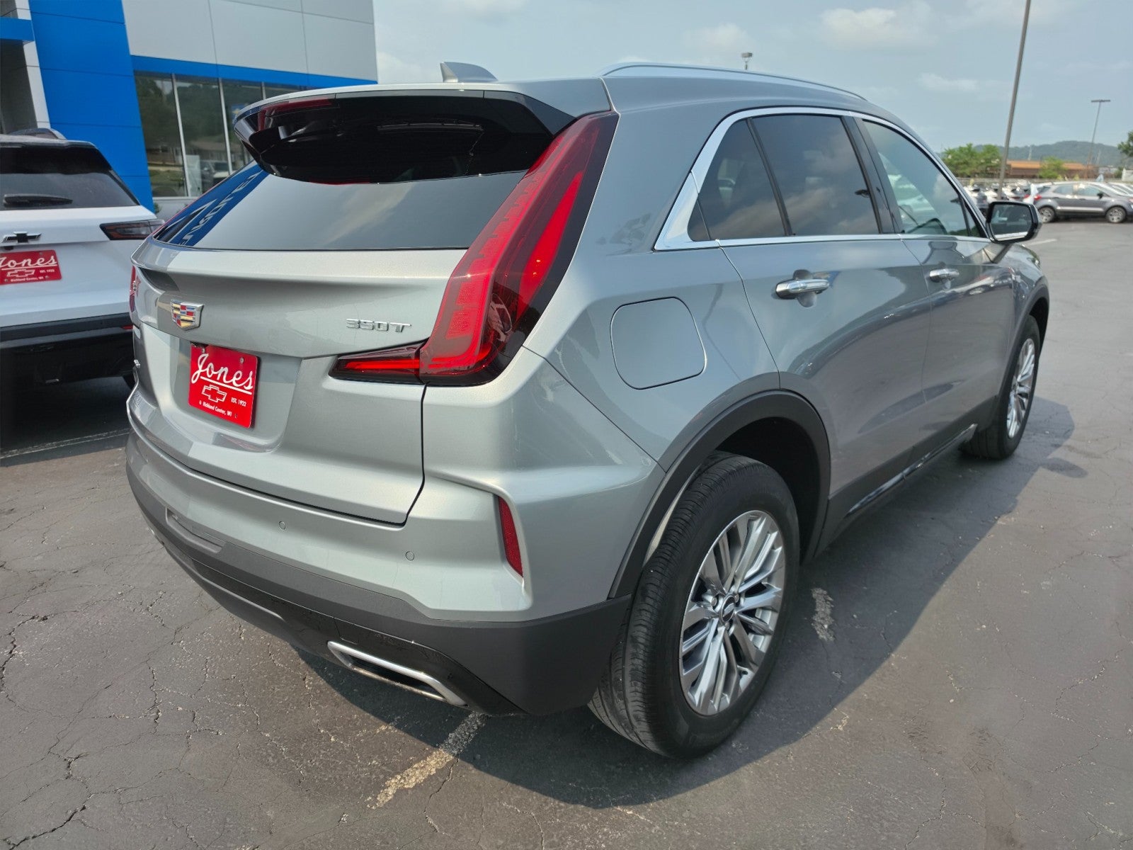 2024 Cadillac XT4 Premium Luxury