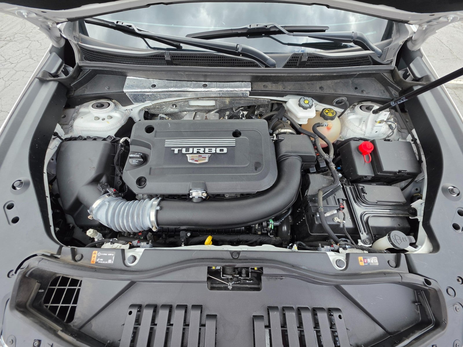 2024 Cadillac XT4 Premium Luxury