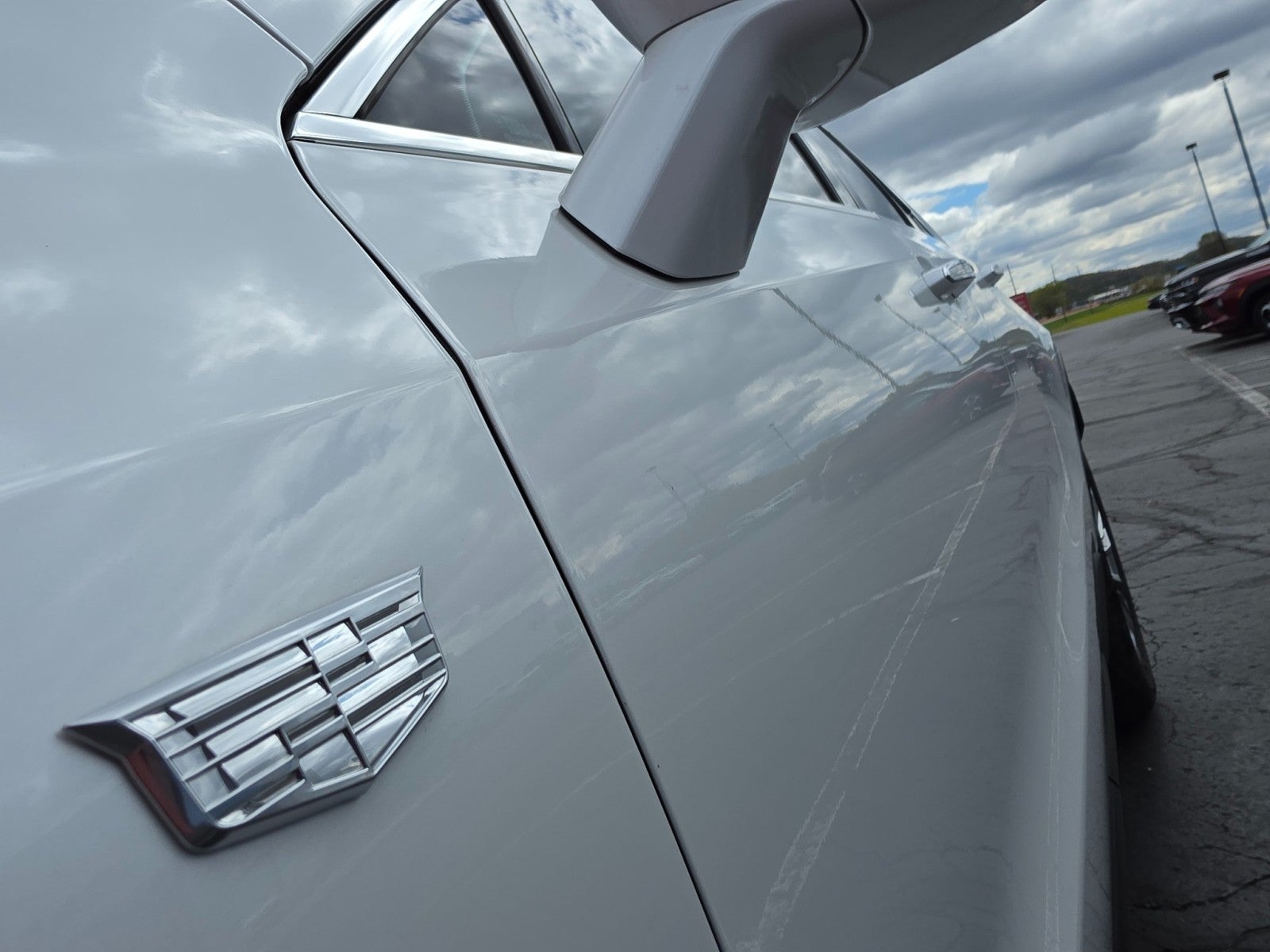 2024 Cadillac XT4 Premium Luxury