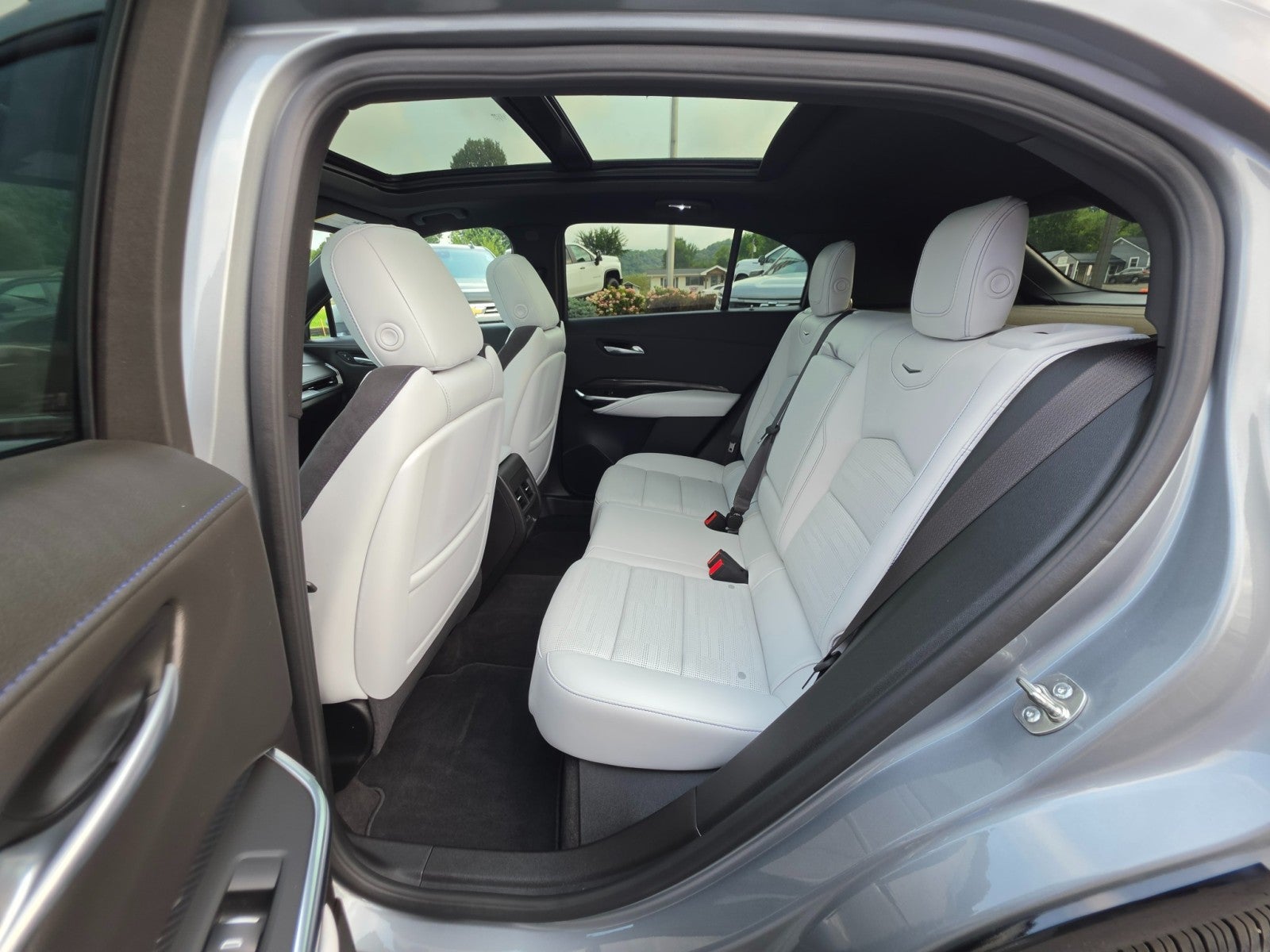 2024 Cadillac XT4 Sport