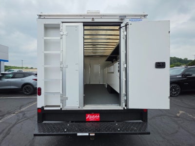 2026 Chevrolet Express Cutaway 3500 1WT