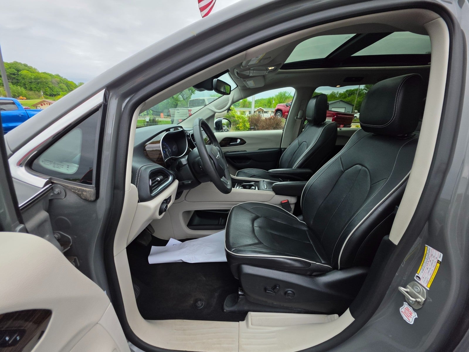 2023 Chrysler Pacifica Limited