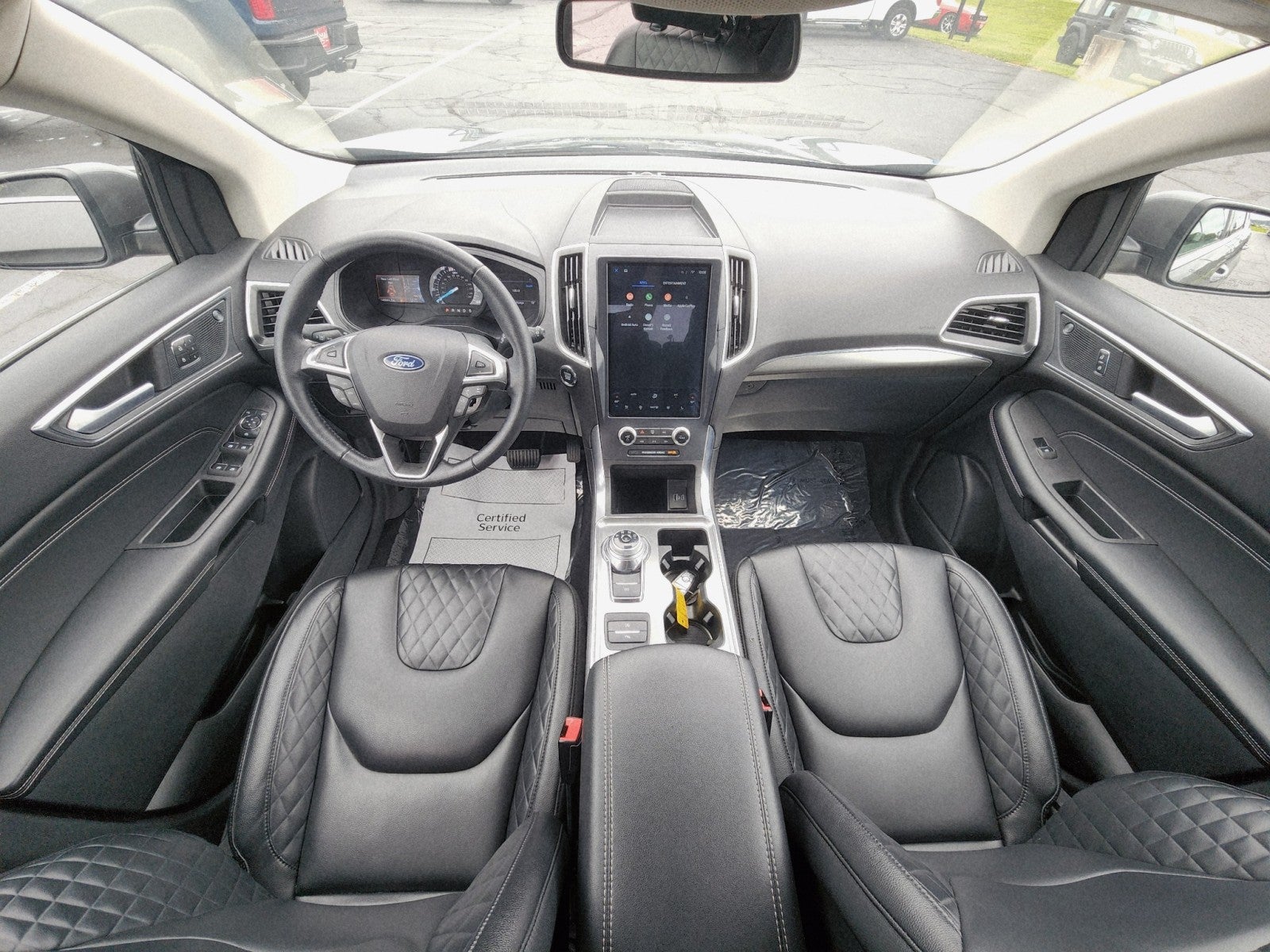 2023 Ford Edge Titanium