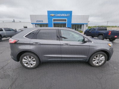 2023 Ford Edge Titanium
