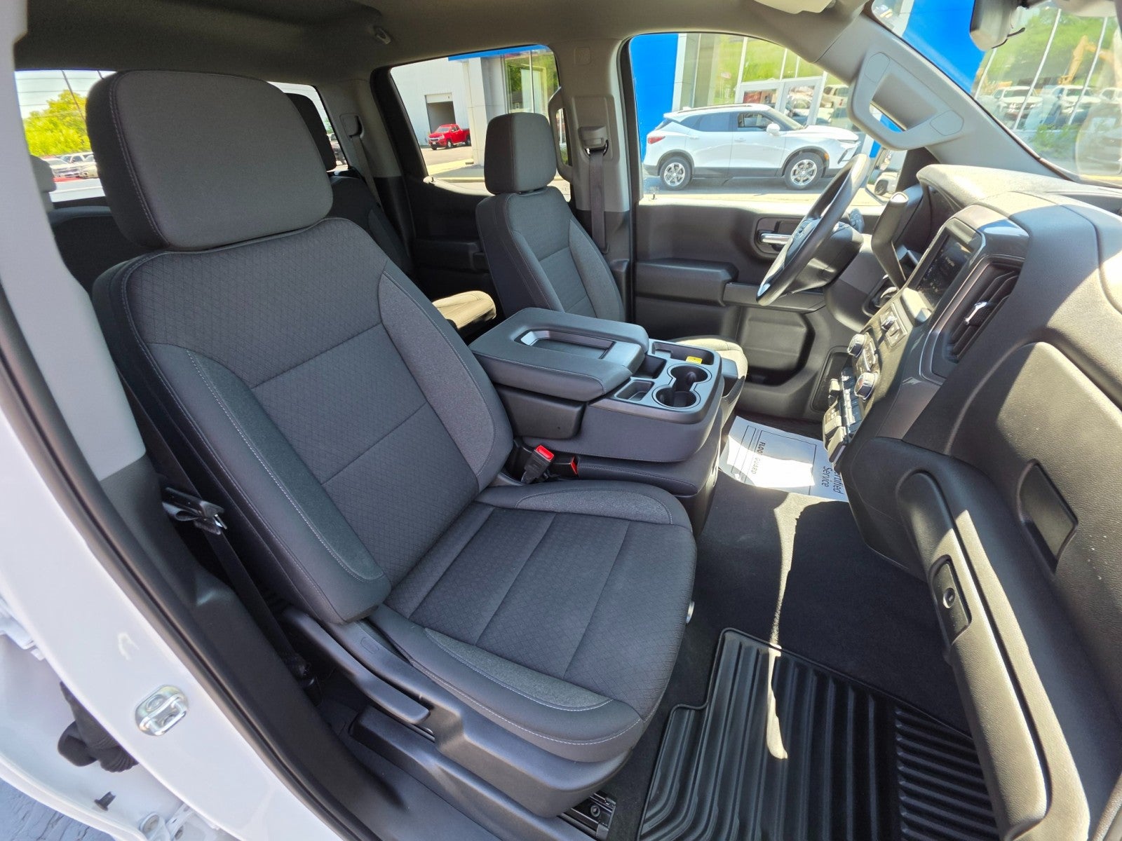 2025 Chevrolet Silverado 1500 Custom Trail Boss