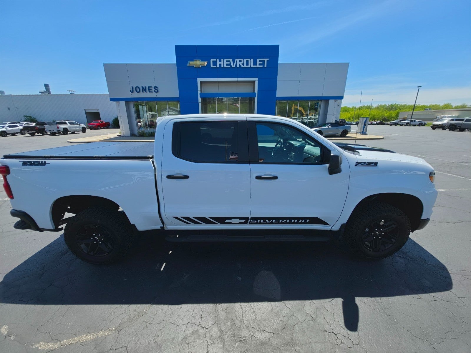 2025 Chevrolet Silverado 1500 Custom Trail Boss