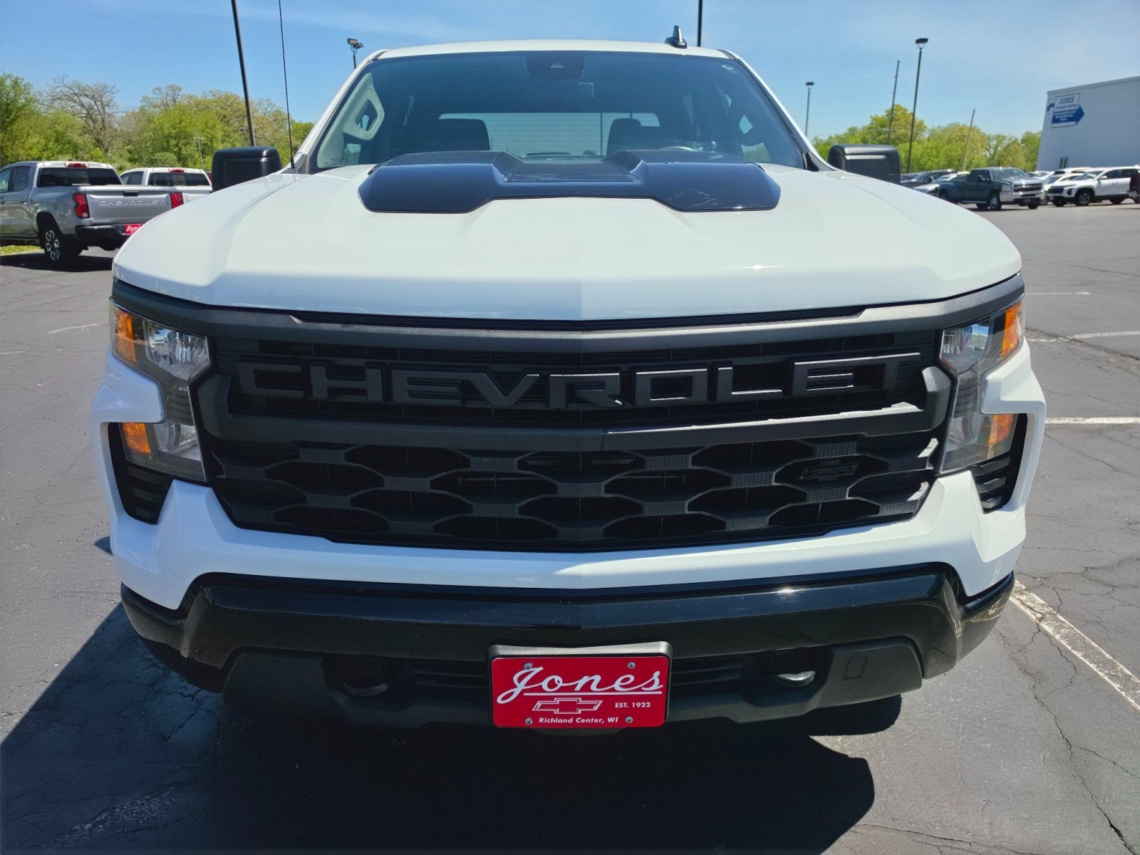 2025 Chevrolet Silverado 1500 Custom Trail Boss