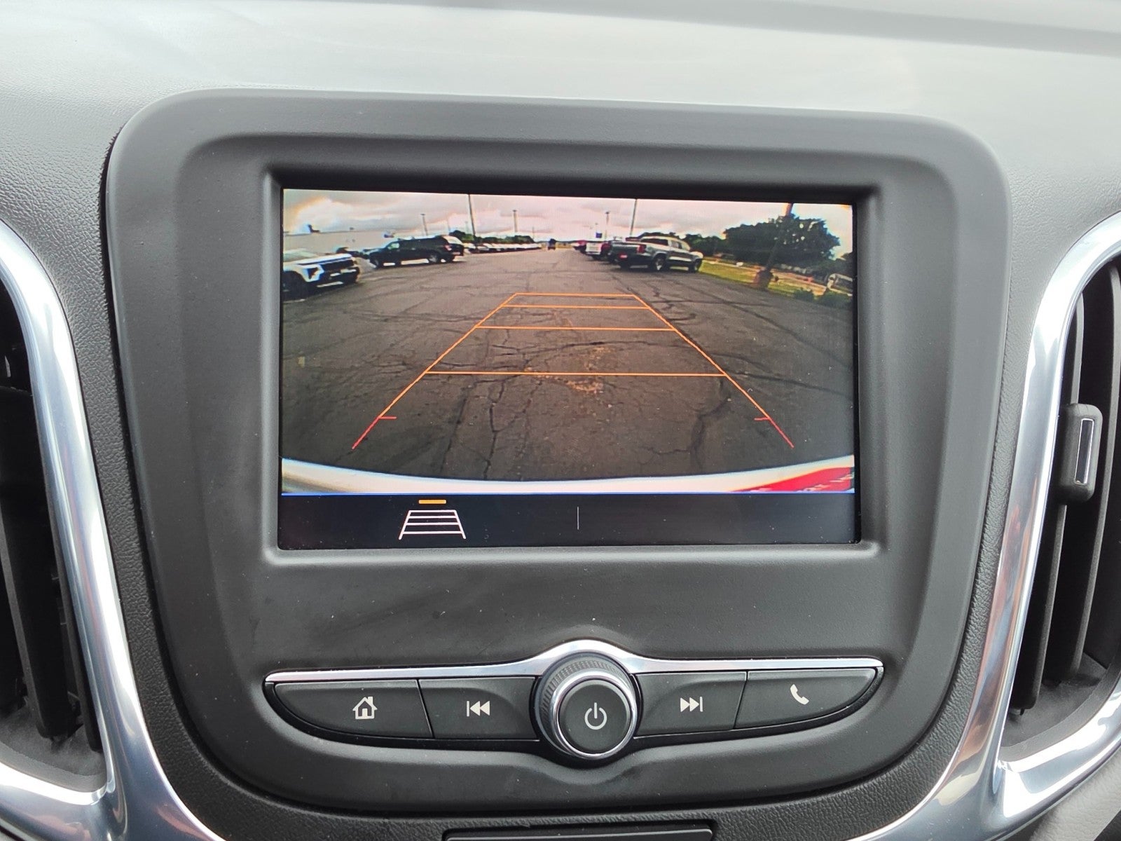 2021 Chevrolet Equinox LS