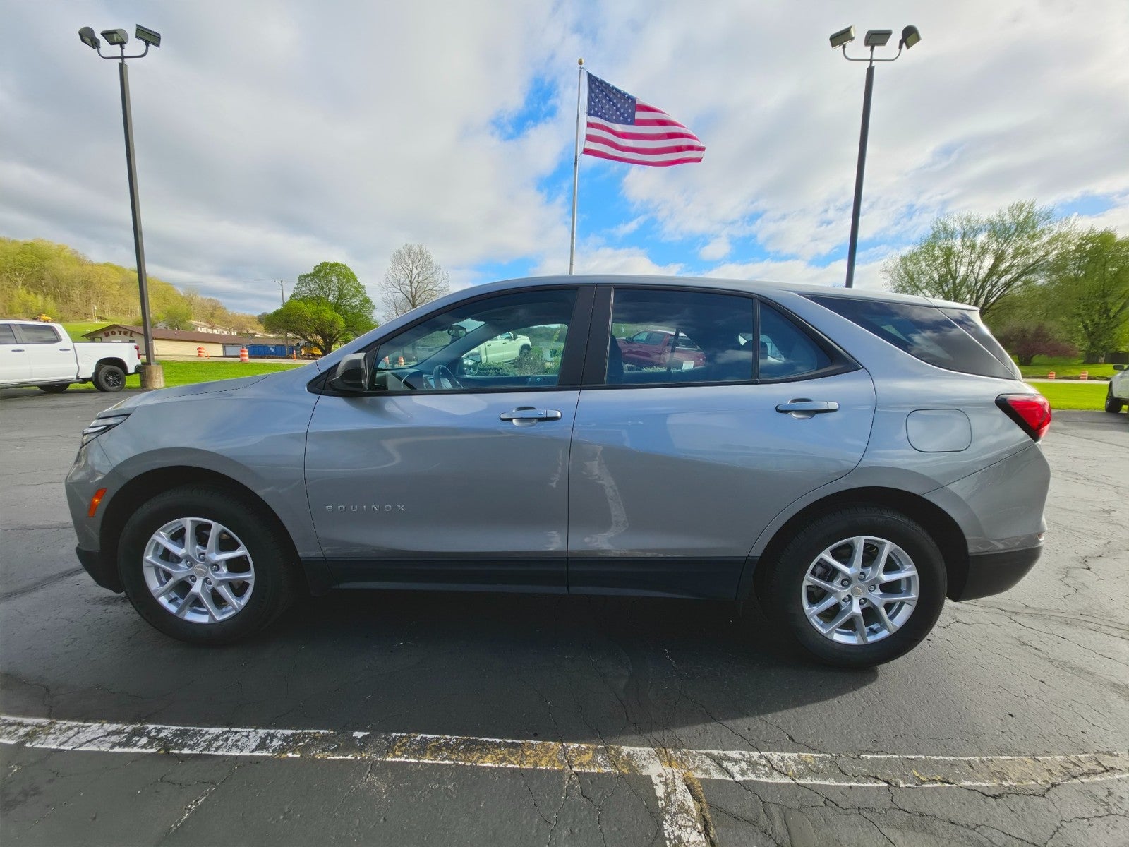 2024 Chevrolet Equinox LS