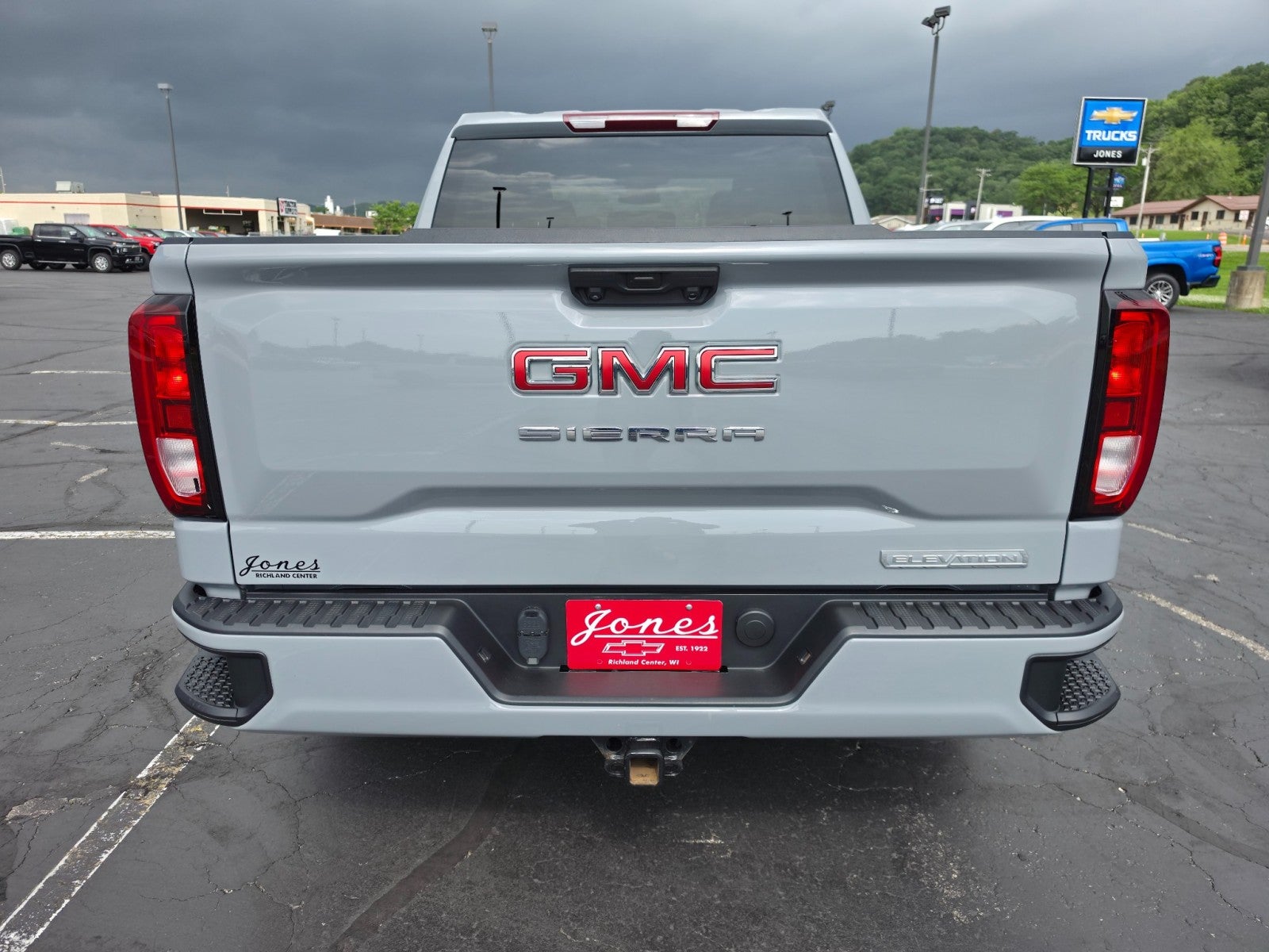 2024 GMC Sierra 1500 Elevation