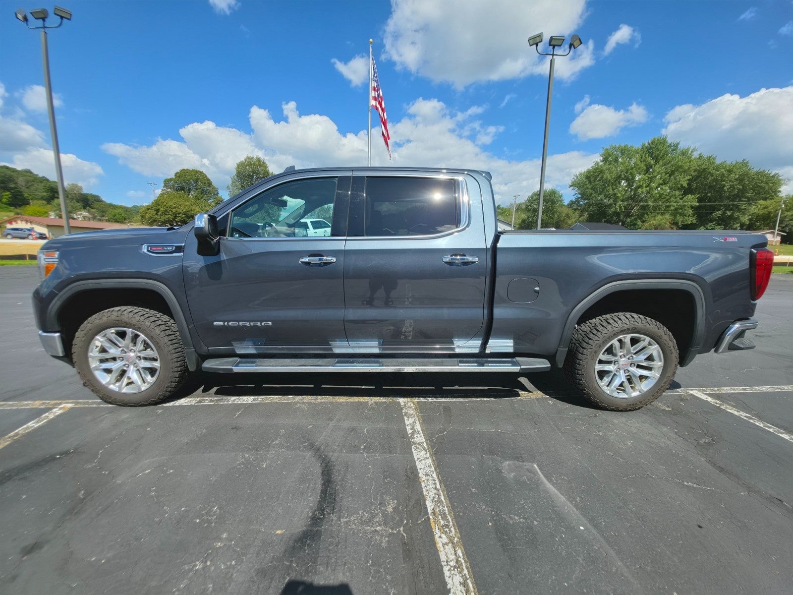 2019 GMC Sierra 1500 SLT