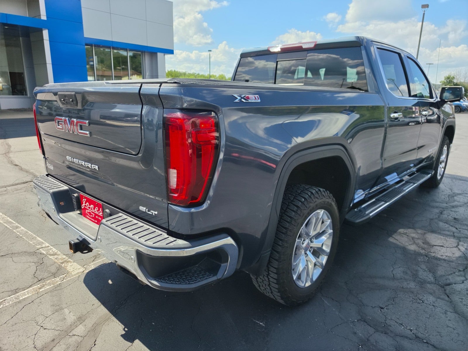2019 GMC Sierra 1500 SLT