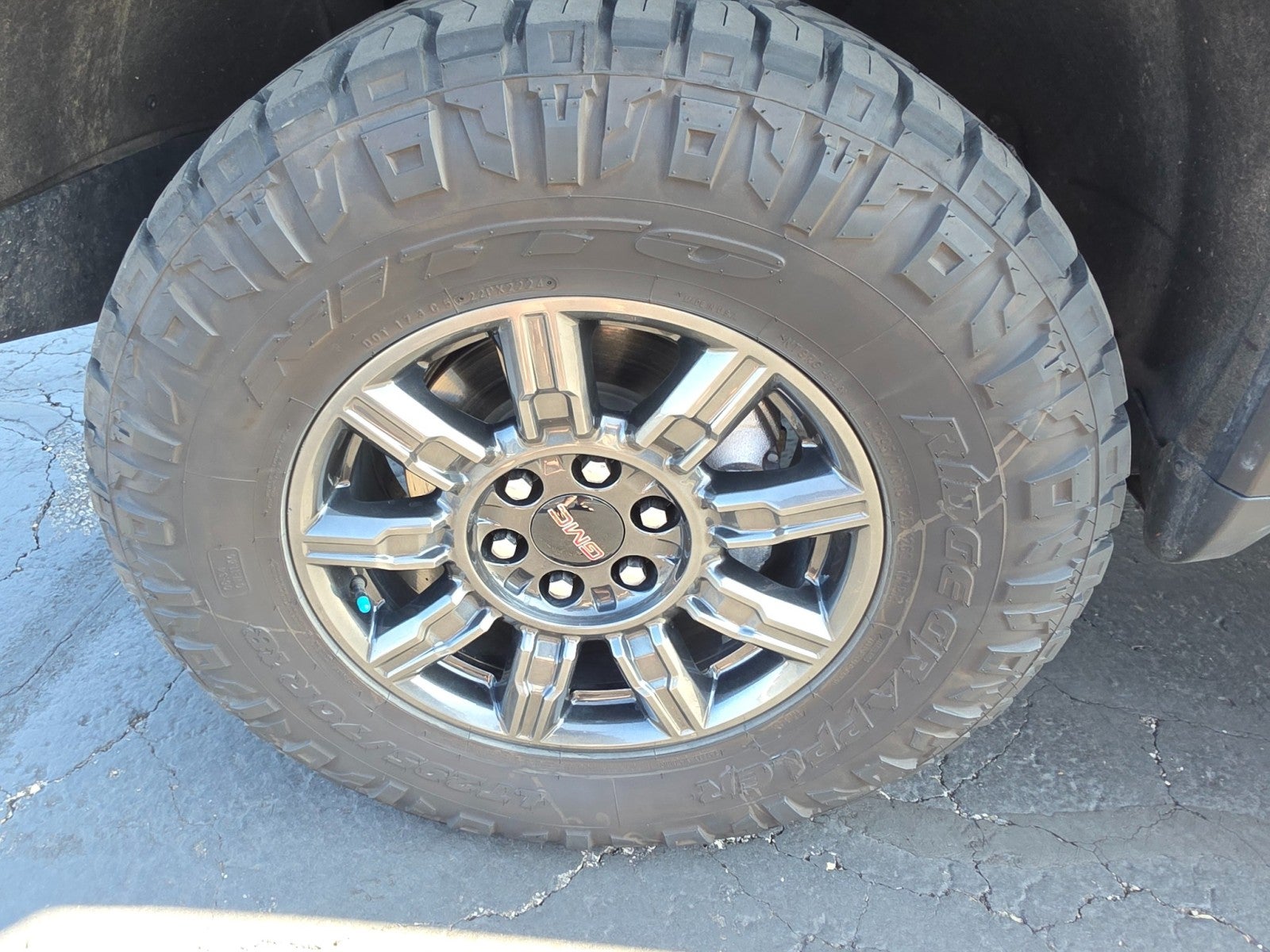 2024 GMC Sierra 1500 AT4X