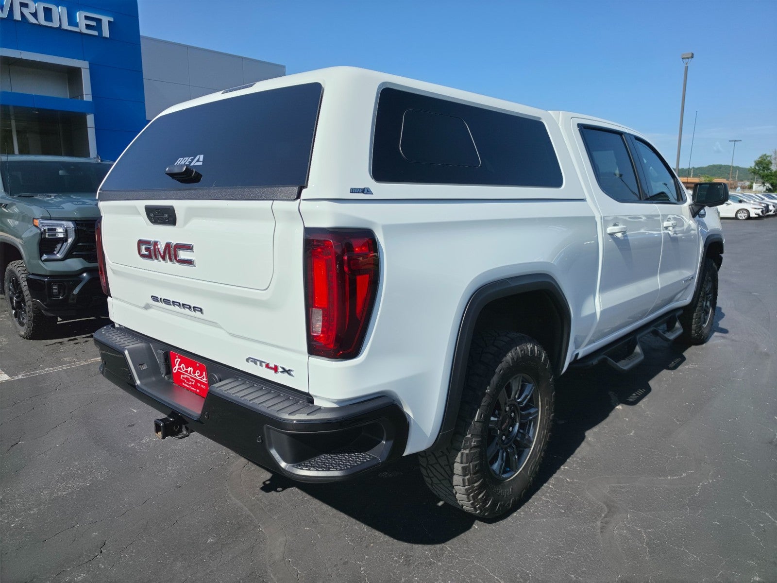 2024 GMC Sierra 1500 AT4X